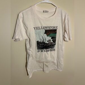 Vintage 1980s Single Stitch Yellowstone Wildfires T-Shirt Rare